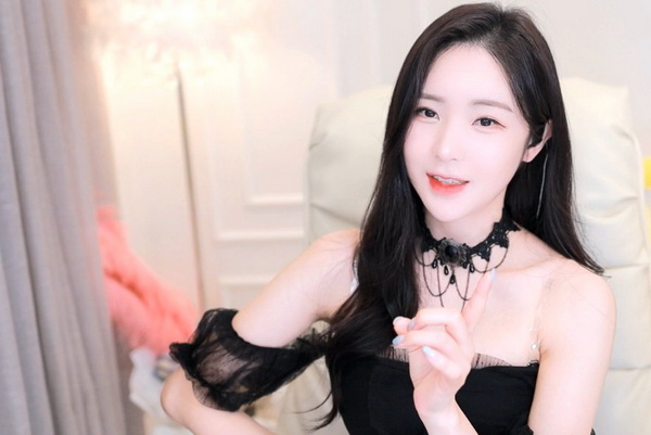 男生女生在一起嗟嗟嗟很痛