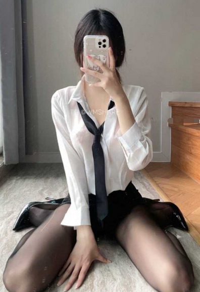 下面饿了要吃大肠喝牛奶
