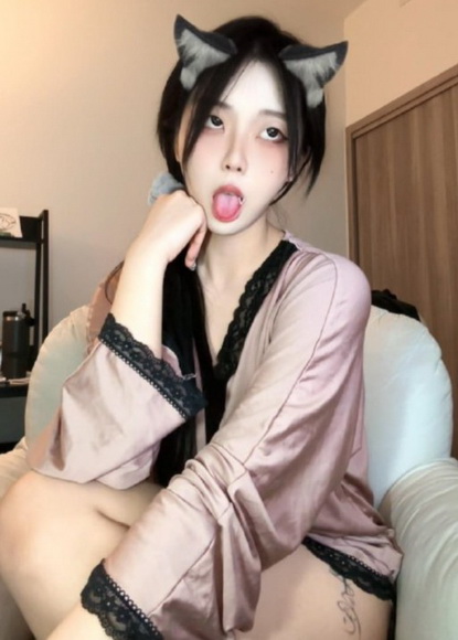 两个男生做酿酿酱酱的视频
