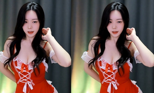 女生发出哼哼唧唧的声音助眠