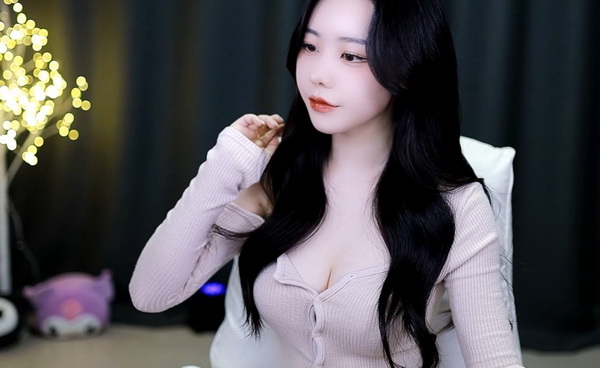 收服乔乔1v4