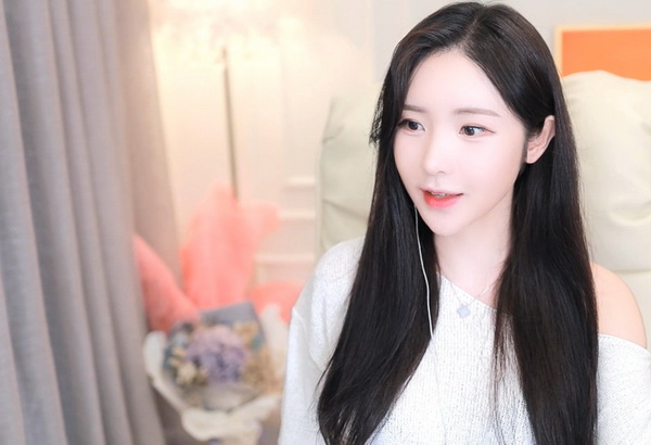 欧美又黑又大又粗AAAAA