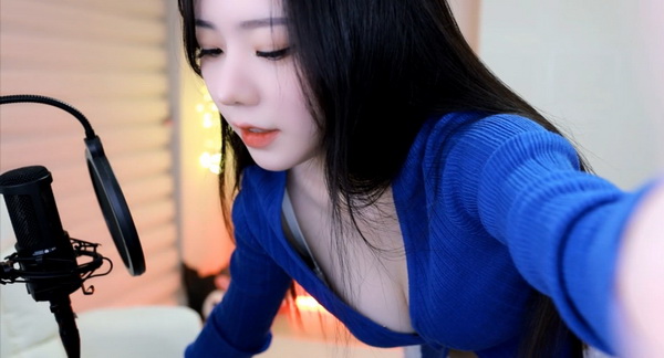 每天都在汆肉中醒来酱酱