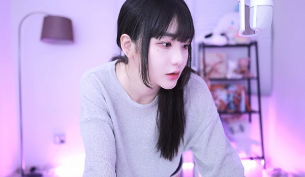 甘雨大战史莱姆免费观看动画