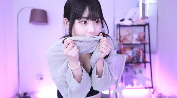 已满十八带好纸巾从此转人新闻