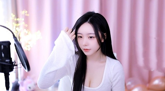 被公交车蹭了但是自己走了