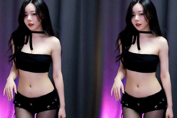晚上摸摸哒 亚洲 男女 中文