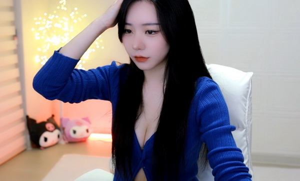 草莓荔枝黄瓜榴莲菠萝蜜