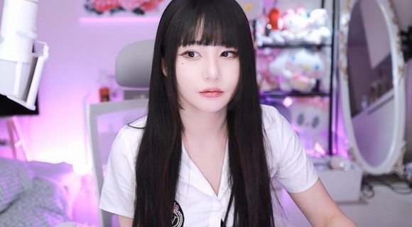麻花传媒沈芯语老师家访