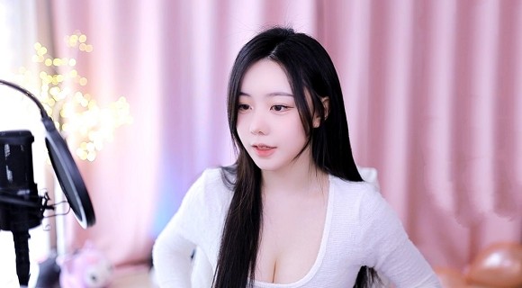 日产mv和欧美mv的区别