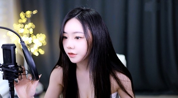 国产与进口x7x7x7槽比较