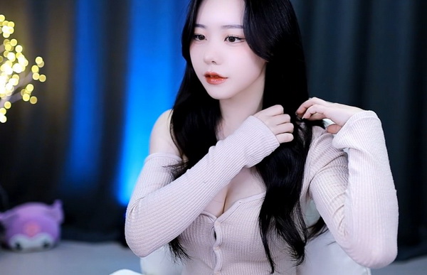 臭小子姨妈腰快断了