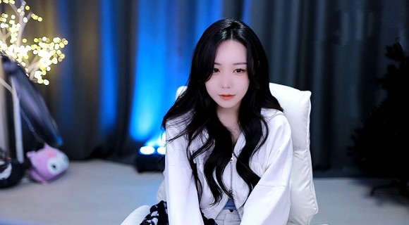 在没人的教学楼里做数学老师好吗
