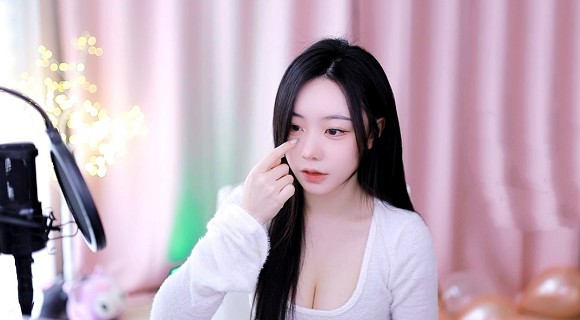 免费国外b站刺激战场直播app