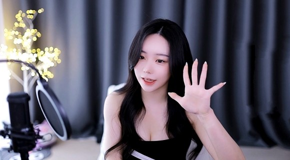 嗯嗯嗯嗯嗯嗯嗯嗯嗯纯音乐伤感