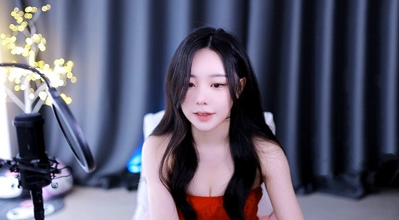 暴躁少女csgo视频最牛的英雄