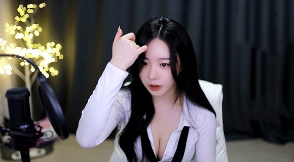九一丨PORNY丨自拍