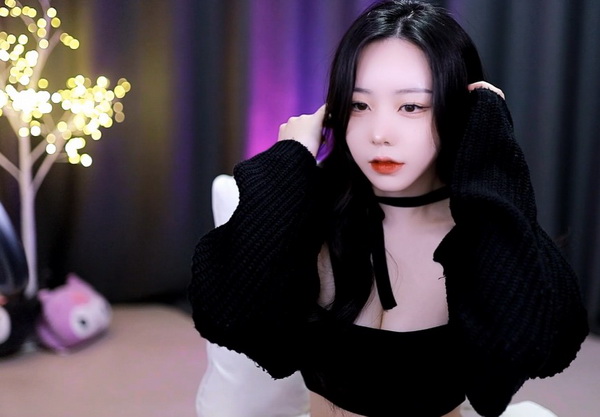csgo暴躁小老妹视频