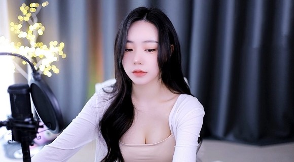 免费b站在线观看人数在哪儿找