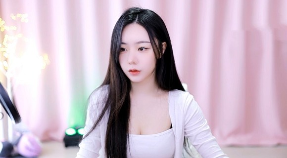 黄瓜香蕉草莓18岁可以做吗