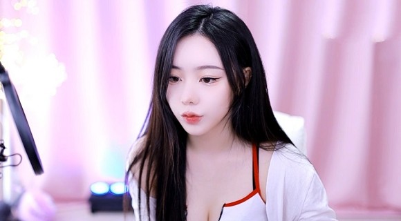 久久久久97国产精华液好用吗