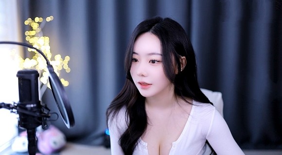 亚洲精品无码一区二区三天美