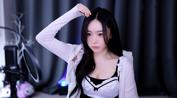 国产人妻鲁鲁一区二区