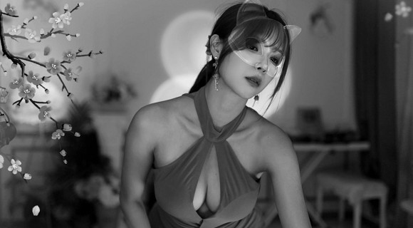 小龙女只感觉那只巨大的火龙