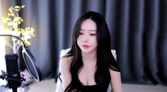 二人生猴子全程不盖被子