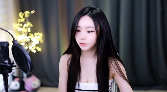 最新女人另类ZO?ZOHD
