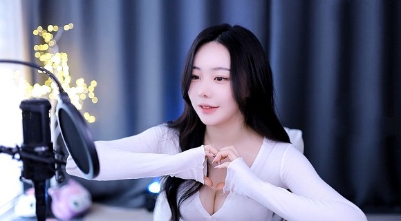 日产无人区一线二线三线漫画