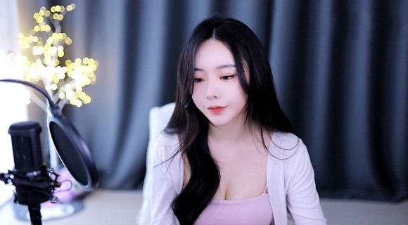 久久久久97国产精华液好用吗