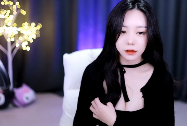 ysl水蜜桃口红色60101