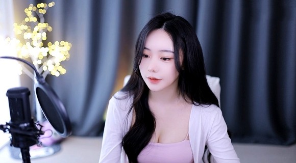 用你的大括号顶我的小括号