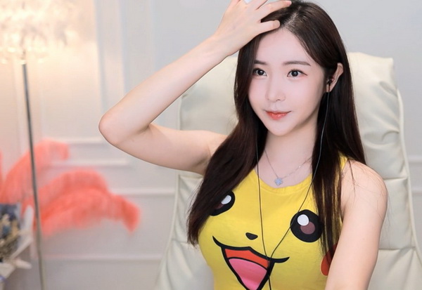蜜瓜啦啦啦菠萝蜜啦啦啦歌曲