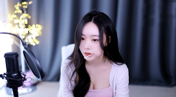 暗黑爆料在线观看免费播放