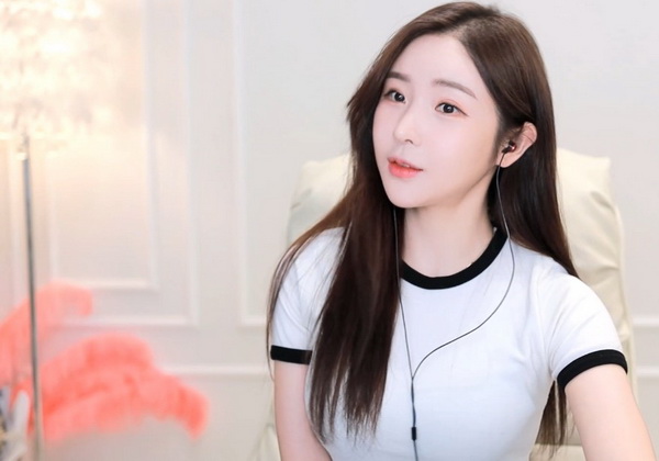 夜夜添无码一区二区三区