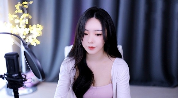 9幺视频免费观看