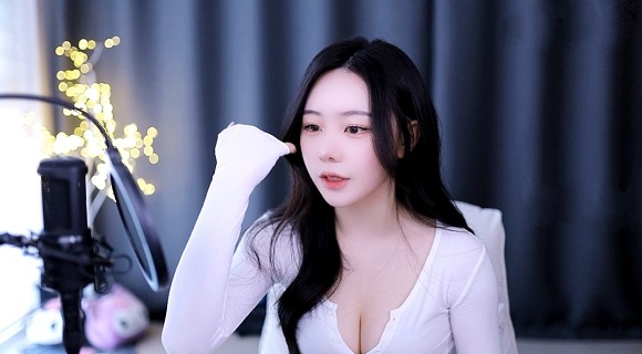 芭乐视频与黄瓜视频无限看ios