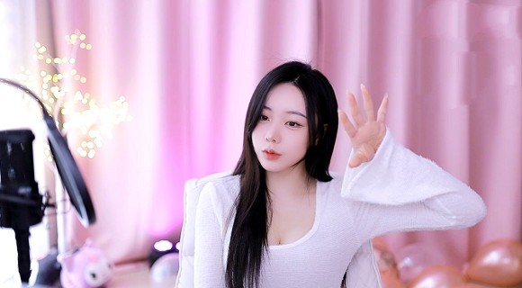 星空传媒孟孟过年回家相亲
