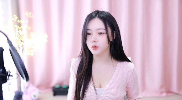 榴莲站长统计幸福宝的突出点