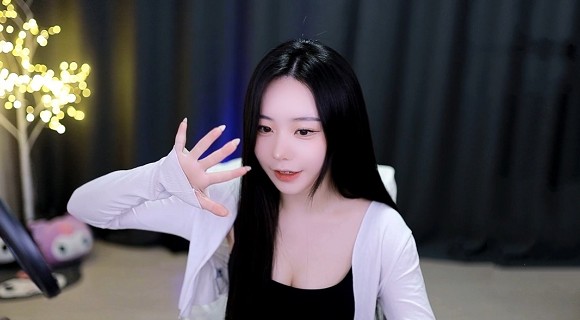 国产-精-品-亚-洲