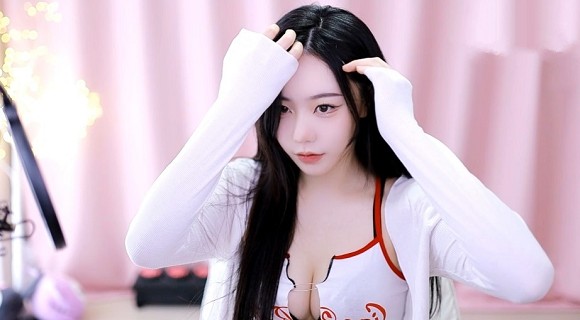 国产亚洲精品久久久久久青梅