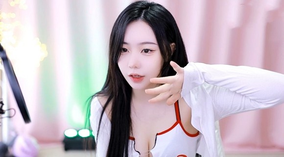 九一丨PORNY丨自拍